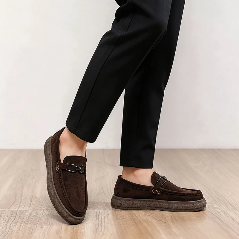 Men's High-Quality Slip-On Casual Shoes Four Seasons New Breathable Light Soft-Sole Comfort Lazy Shoes Fashion Joker Dress Shoes