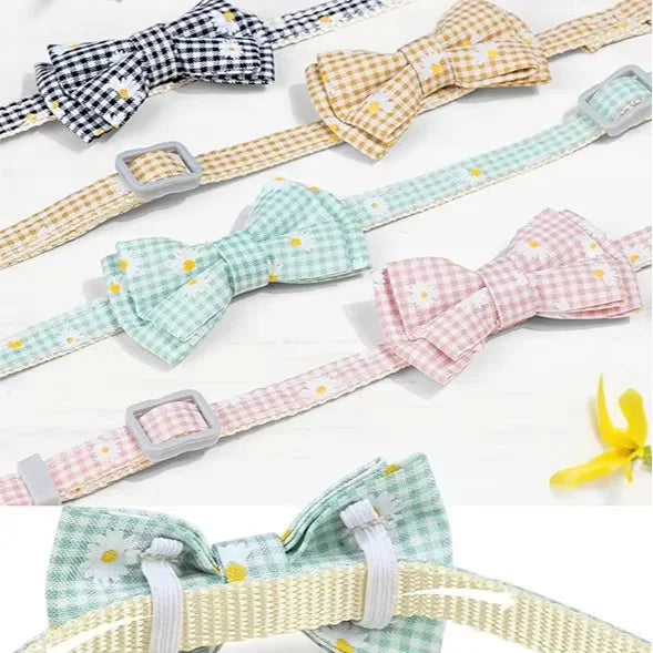 Breakaway Cat AirTag Holder Checkered Printed BowvCollar Adjustable Kitten Cat Collar with Bell Pet Air Tag Case