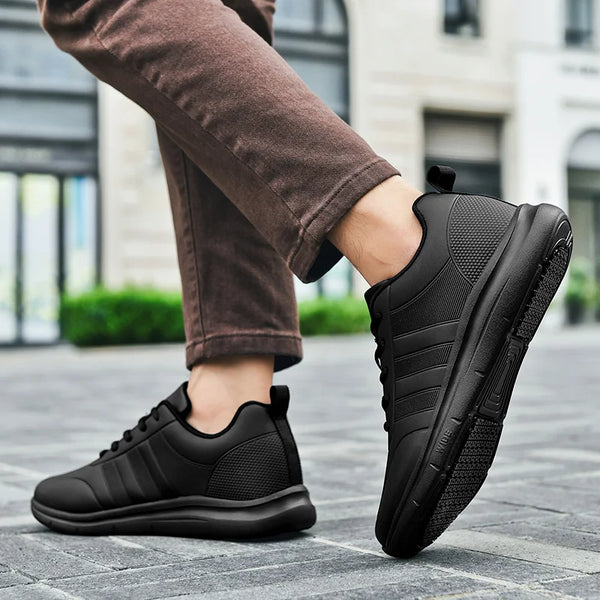 Chef Hotel Kitchen Work Shoes Four Seasons New Waterproof Non-slip Soft-sole Light Breathable Men's Outdoor Walking Sports Shoes
