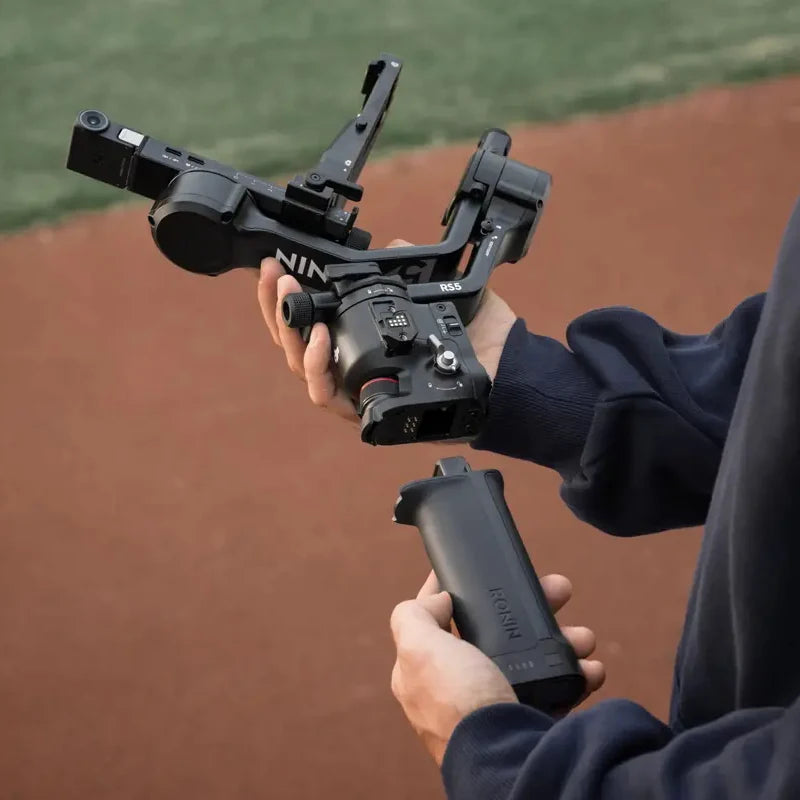 DJI RS BG33 Battery Grip allowing up to 14 hours of standby time for DJI RS 5 / DJI RS 4 Series Original Accessories in Stock
