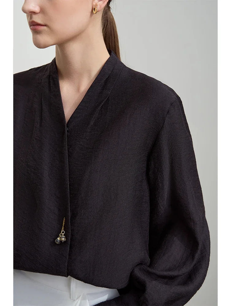 អាវ AMII Minimalist Chiffon សម្រាប់នារី រដូវស្លឹកឈើជ្រុះ ឆ្នាំ២០២៥ អក្សរសាស្ត្រ Retro ស្រាល ខ្យល់ចេញចូលបាន ធ្វើពីក្រណាត់ទេសឯក Lycra ប៊ូតុងរលុង 12541094