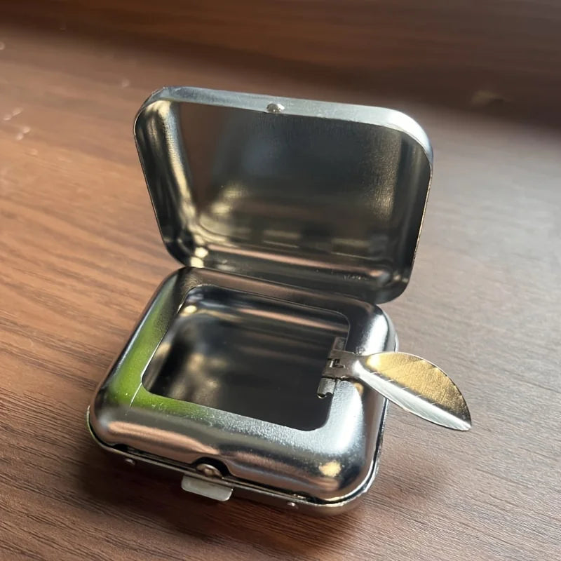 1PC Small Outdoor Pocket Ashtray Creative Car Smoking Accessories, Portable Mini Metal Ashtray, cigar ashtray