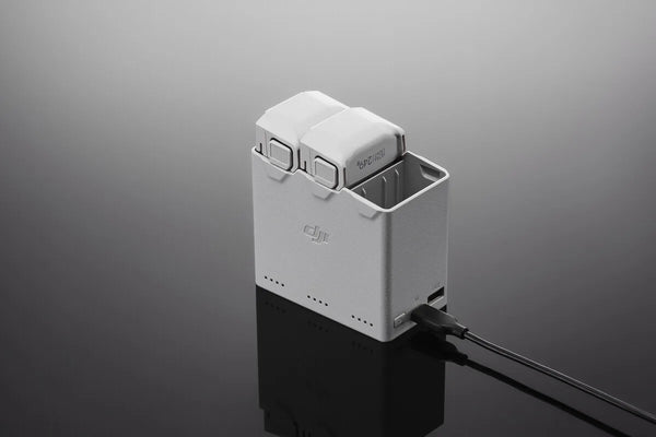 DJI Mini 4 Pro/Mini 3 Series Two-Way Charging Hub for DJI Mini 4 Pro/ Mni 3 Series New Original Accessories in Stock