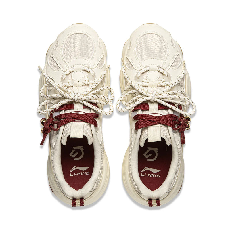 ស្បែកជើង Li-Ning ស្ត្រី MIA 3 របៀបរស់នៅ COMFOAM ទន់ Rebound មានផាសុកភាព ស្បែកជើងដើរ LiNing បុរាណ ស្បែកជើងប៉ាតាធម្មតា AGCW006