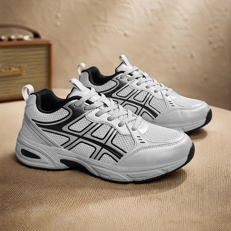 Men's Wide Foot Retro Chunky Sneakers Four Seasons Breathable Soft-sole Anti-slip Lightweight Casual Outdoor Running Sports Shoe