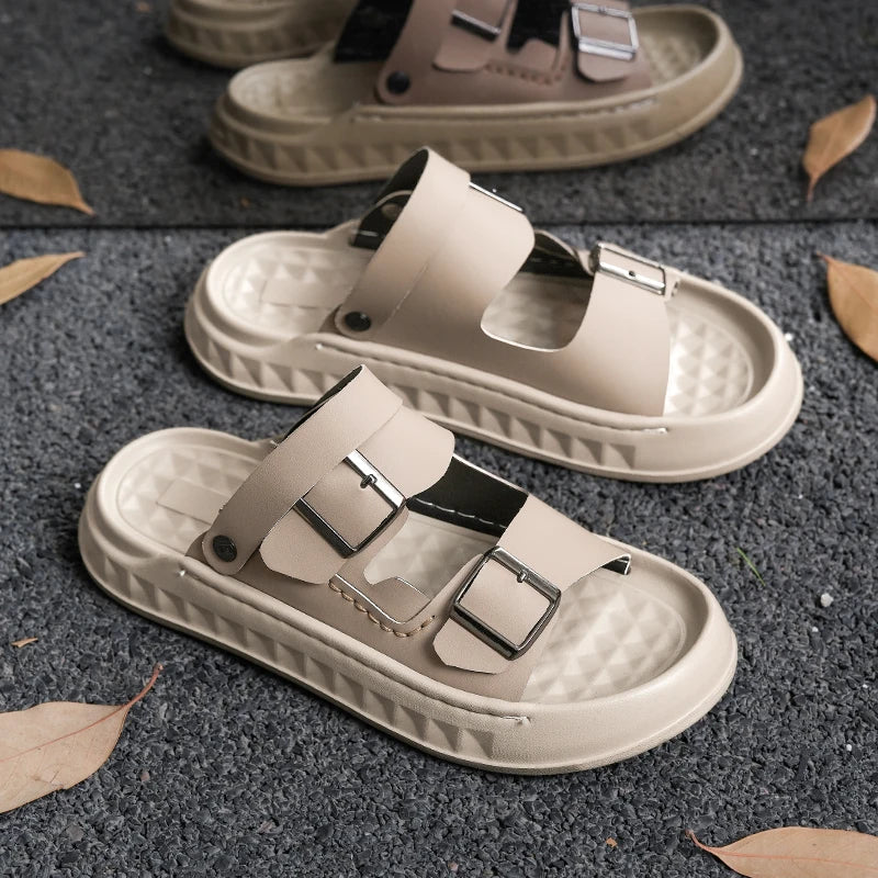 Men's fashion casual sandals summer new lightweight breathable outdoor beach shoes youth driving soft-sole dual-purpose slippers