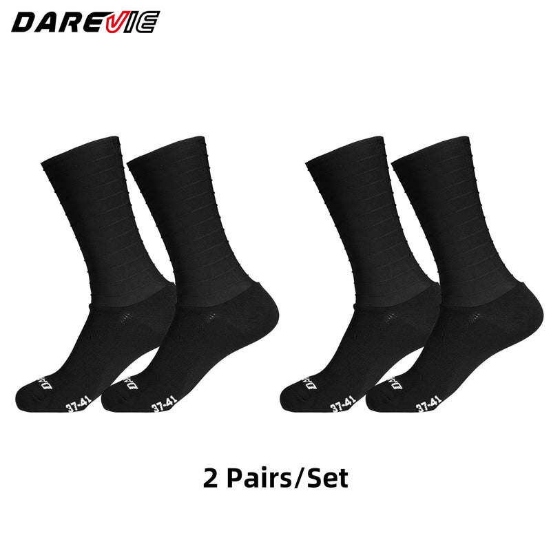 ស្រោមជើងជិះកង់បុរស DAREVIE Aero 2 គូ ល្បឿនលឿន កាត់បន្ថយភាពធន់ ស្រោមជើងកីឡា ប្រឆាំងនឹងការរអិល ប្រសិទ្ធភាពខ្ពស់ ស្រោមជើងស្ងួតរហ័ស សម្រាប់ស្ត្រី