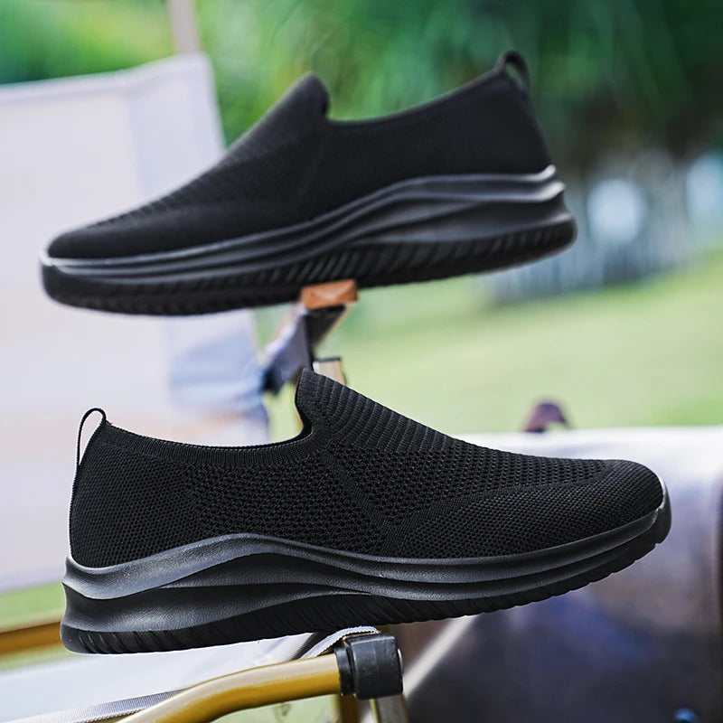Mens Sports Shoes 2025 New Mesh Breathable Lightweight Casual Sneakers Daily Commuting Outdoor Walking Shoes for Men