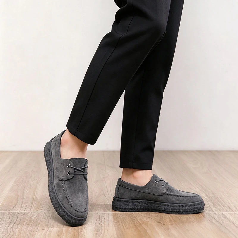 Men's slip on casual shoes four seasons new breathable light soft sole lazy shoes fashion Joker outdoor walking party tide shoes