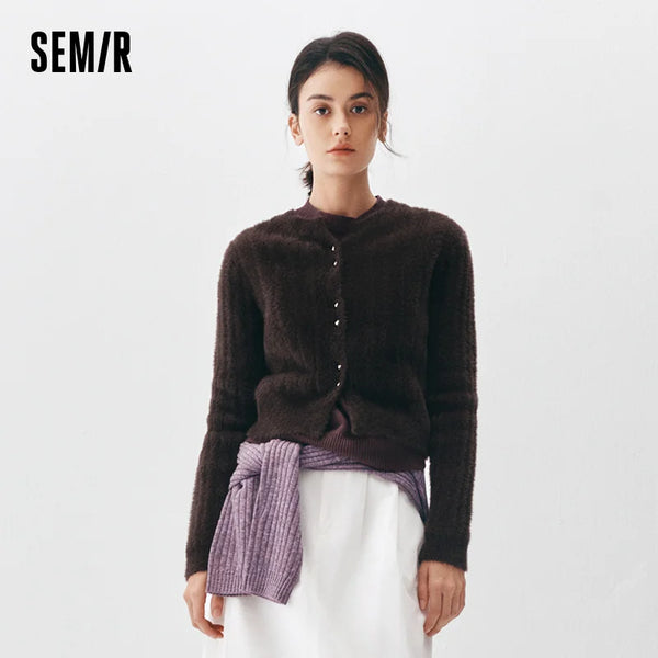 អាវកាឌីហ្គែនស្ត្រី Semir ធ្វើពីរោមចៀមសិប្បនិម្មិត រចនាបែបស្លីមហ្វីត ទំហំតូច រចនាបែបទន់ និងកក់ក្តៅសម្រាប់រដូវរងា ឆ្នាំ២០២៦