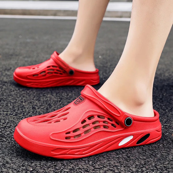 Couple���s Summer new casual slippers Outdoor Hole Shoes Fashion Casual Men Women Breathable Non slip Light Comfort Beach Sandals