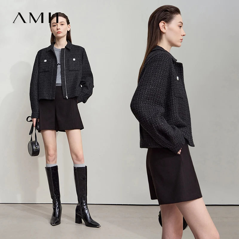 AMII 2025 ខោខ្លីសម្រាប់រដូវស្លឹកឈើជ្រុះសម្រាប់នារីៗ រលុង ជើងធំទូលាយ សាមញ្ញ និងឆើតឆាយ សម្រាប់នារីការិយាល័យ 12523083