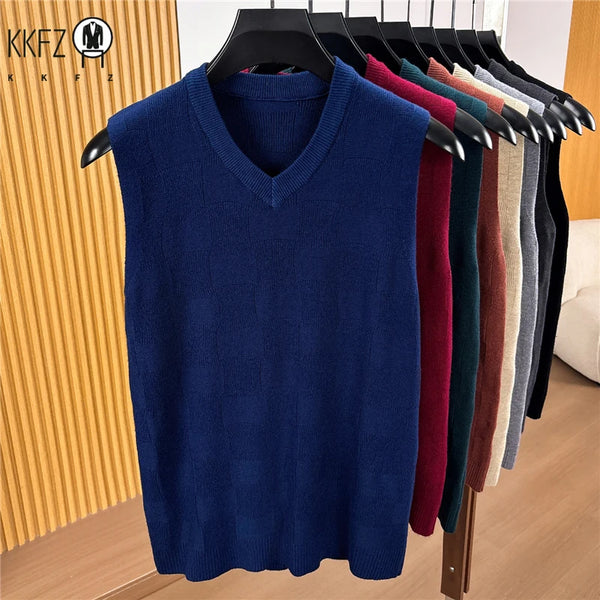 Mens Lightweight Jacquard Knitted Sleeveless Vest V Neck Textured Sweater Tank Top For Daily Commute And Business Matching