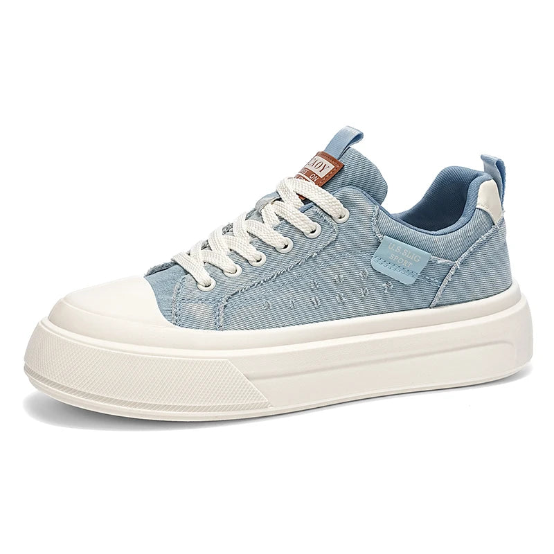 Mens Board Shoes 2025 New Fashion Flat Casual Sports Shoes Outdoor Comfort Simple Sneakers Men