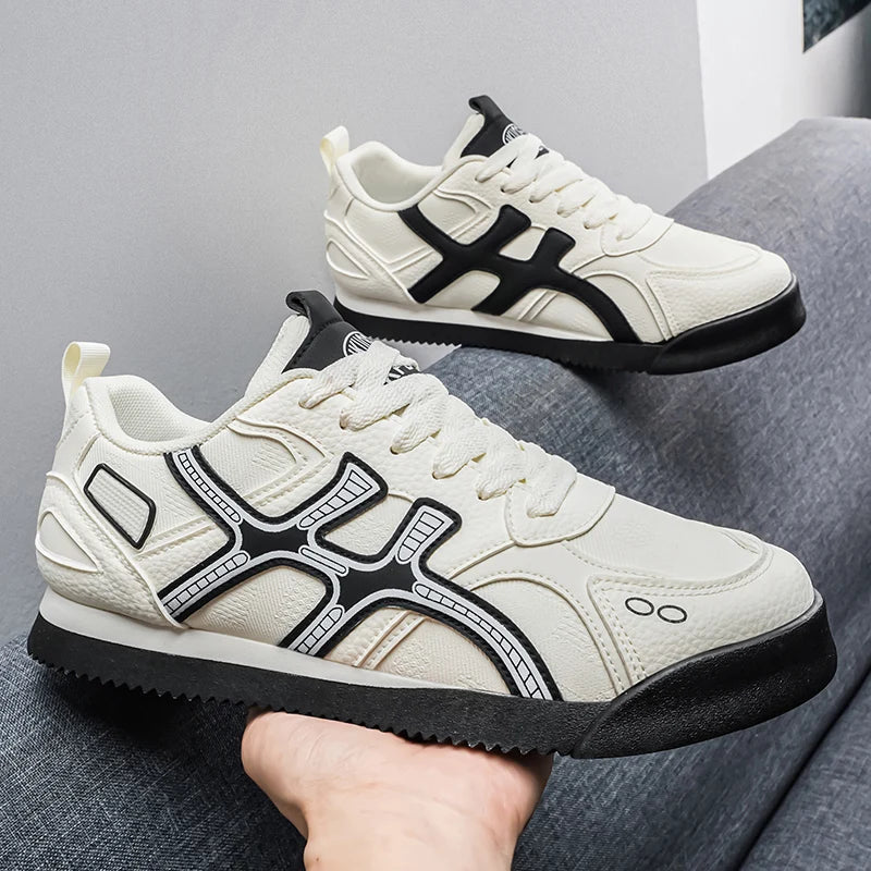 Men's flat casual sports shoes four seasons breathable lightweight soft-sole Outdoor walking shoes fashion running sports shoes