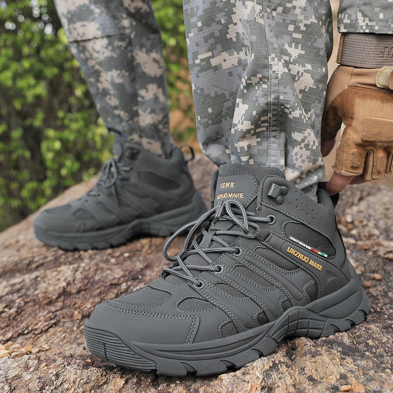 Men's tactics training boots four seasons new non-slip waterproof outdoor boots wild jungle hiking sneakers boots climbing boot