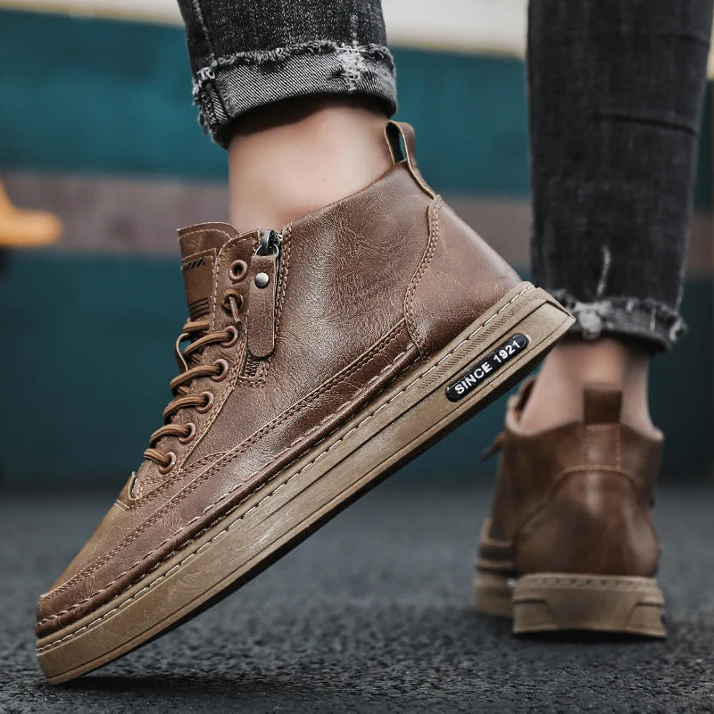 Men's boots autumn and winter new warm plush outdoor casual boots work boots fashion versatile soft soled comfort leather boots