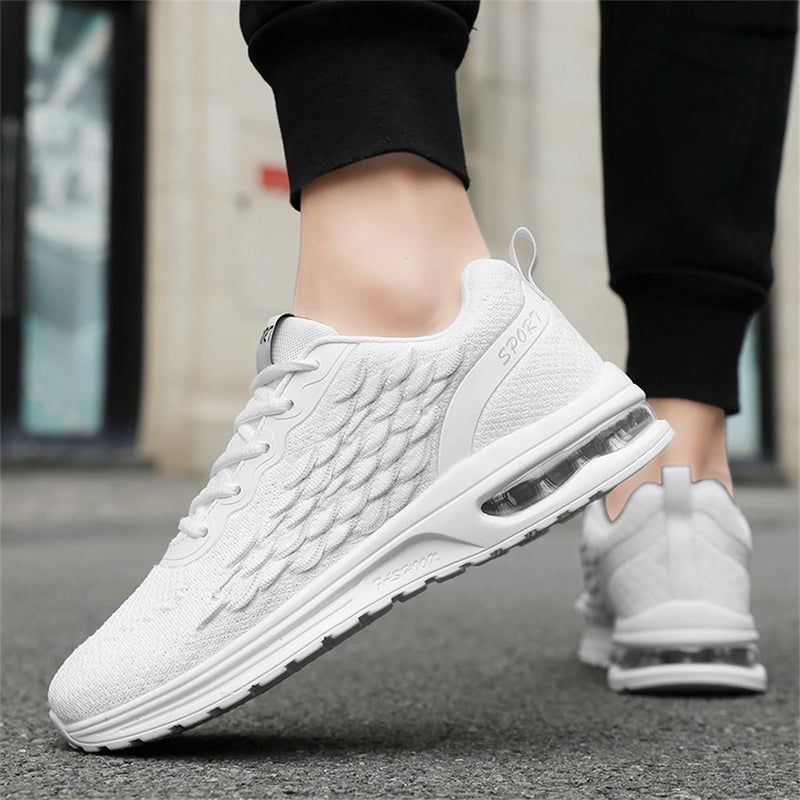 Men women's mesh casual sneakers four seasons new breathable light soft-sole shock-absorbing outdoor couple running sports shoes