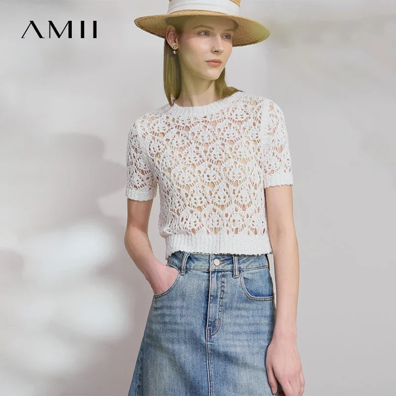 អាវយឺតប៉ាក់ Amii Minimalist សម្រាប់នារី កមូល 2025 រដូវស្លឹកឈើជ្រុះ ដៃខ្លី ក្រូម រាងប្រហោង អាវរលុង ស្រស់ស្អាត 12541165