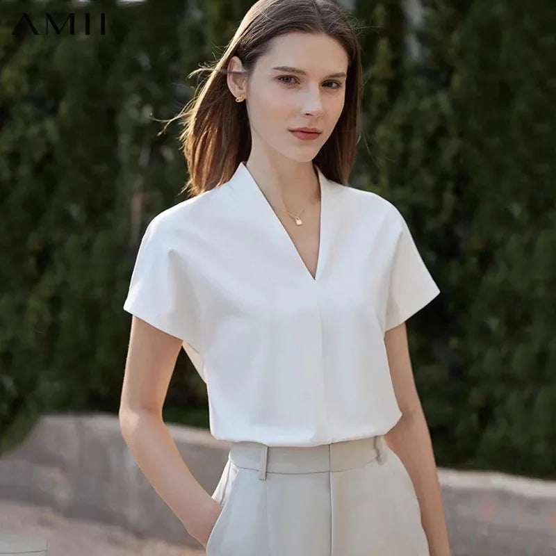អាវយឺត AMII Minimalism រដូវក្តៅឆ្នាំ ២០២៦ សម្រាប់នារី រចនាបថបុរាណ ក V ដៃខ្លី អាវ និងអាវយឺតលាត 12312013