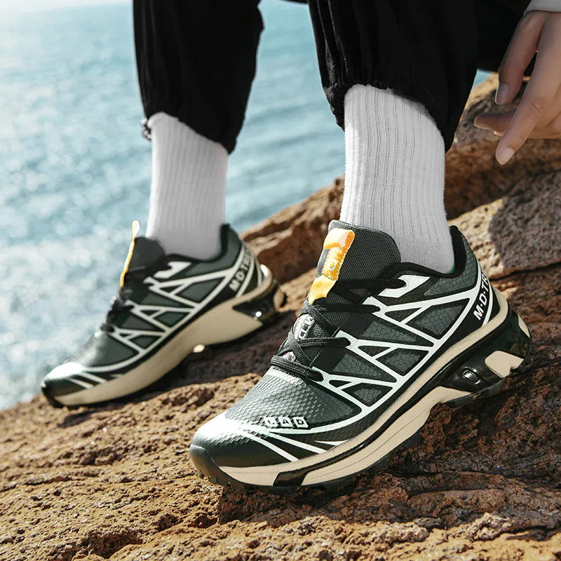 Men's Sports Shoes Casual Summer New Fashion Versatile Light Soft Sole Comfortable Outdoor Height Increasing Casual Sports Shoes
