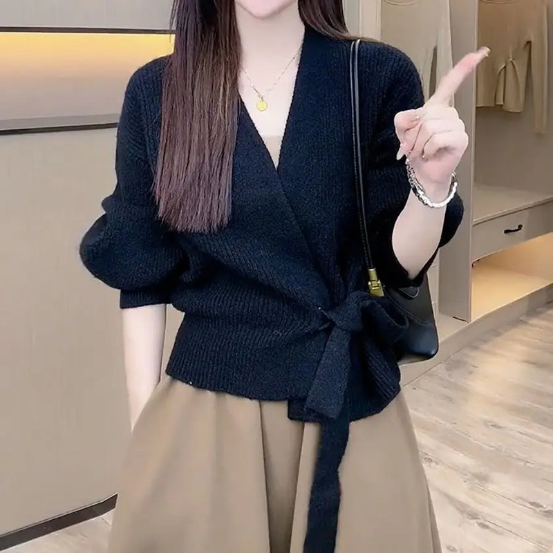 Korean Thin Sweater Outerwear Top Autumn and Winter French V-neck Lace Up Fashion Knitted Cardigan Women Slim Jumper