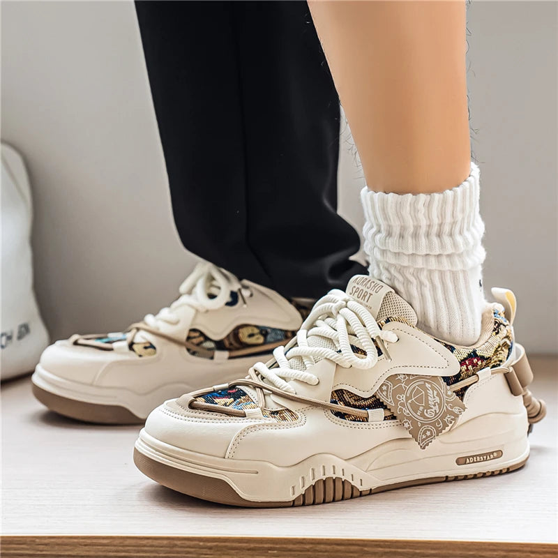 Men's casual board shoes Four Seasons new breathable light Thick sole fashion outdoor flat walking sneakers vulcanization shoes