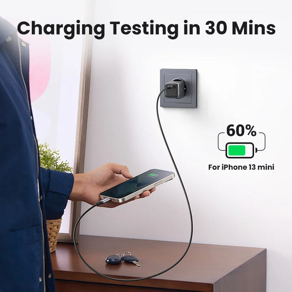 UGREEN GaN 30W Fast Charger for iPhone 18 17 16 Pro  PD3.0 Charger for iPad Pro Tablet Samsung Xiaomi Type C Phone USB Charger