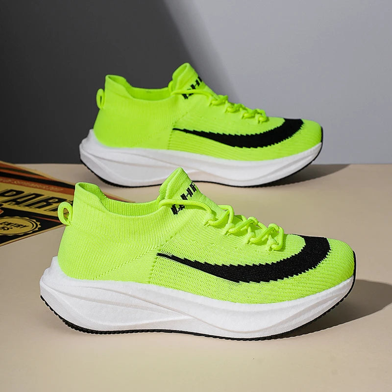 Mens Running Shoes 2025 New Breathe Mesh Lightweight Cushioning Daily Fitness Sneakers Outdoor Flat Mesh Tennis Shoes for Men