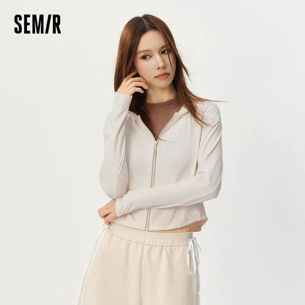 អាវក្រៅ Semir សម្រាប់នារី ខ្លី ត្រជាក់ មានអារម្មណ៍បែក ស្ដើង សាមញ្ញ ទាន់សម័យ ទន់ ពាក់ប្រចាំថ្ងៃ