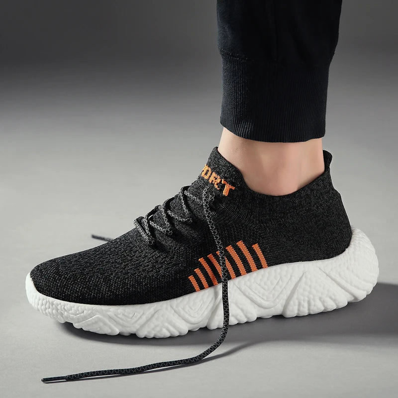 Unisex Sports Shoes Light Rebound Mesh Breathable Soft Sole Comfort Outdoor Running Fitness Shoes Fashion Versatile Tennis Shoes