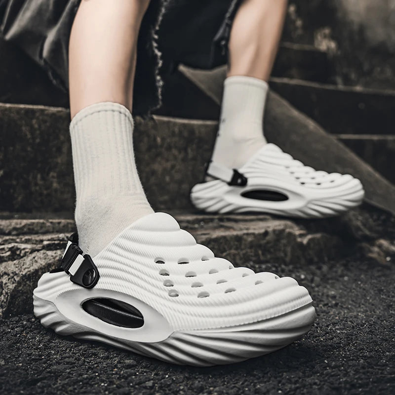 Men's Casual Hole Shoes Summer New Breathable Soft-Sole Non-Slip Unisex Outdoor Beach Shoes Fashion Sports Dual-Purpose Slippers