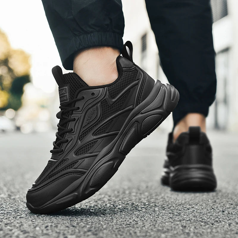 Men's light casual sneakers Four seasons new soft sole breathable non-slip comfort fashion outdoor walking running sports shoes