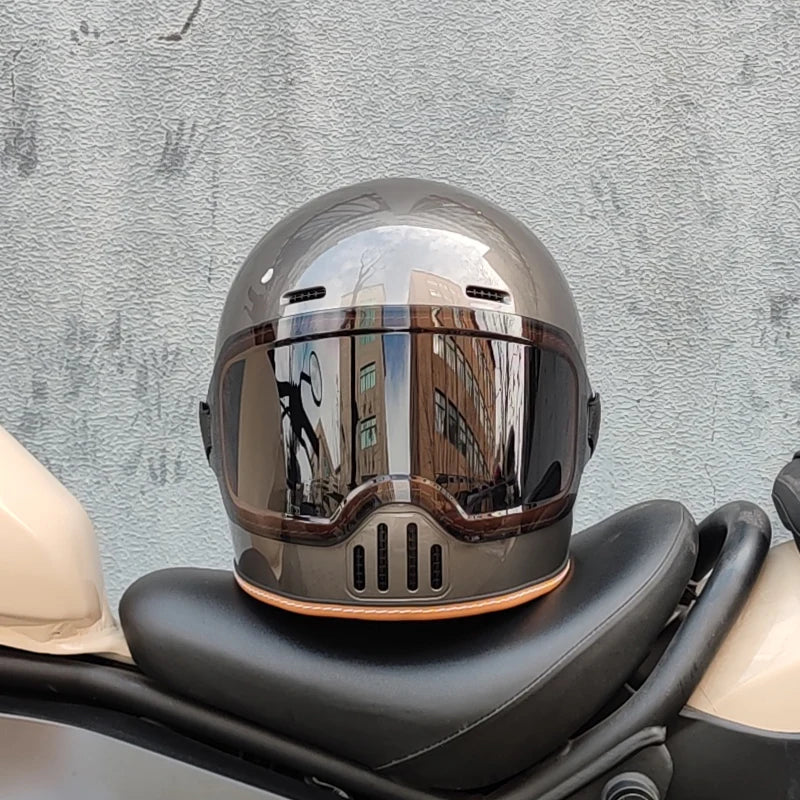 ORZ Retro Full Helmet Motorcycle Motorcycle Helmet Four Seasons Couple Street Bike Helmet Riding