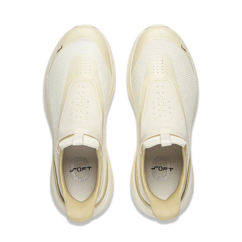 ស្បែកជើង Li-Ning សម្រាប់នារី SOFT GO 3 SLIP ON COMFOAM មានខ្យល់ចេញចូលបានល្អ ដើរលេងធម្មតា ស្បែកជើងប៉ាតា LiNing ធន់នឹងការពាក់ AGLW010