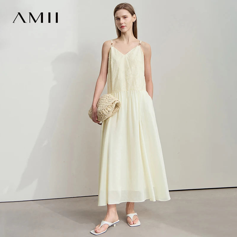រ៉ូប AMII បែប Minimalism ប្រណីតឆ្នាំ ២០២៦ រ៉ូប Camisole លំនាំផ្កា រ៉ូបឆ្នេរខ្សាច់ សម្លៀកបំពាក់ស្ត្រី ១២៥៤២២៦០
