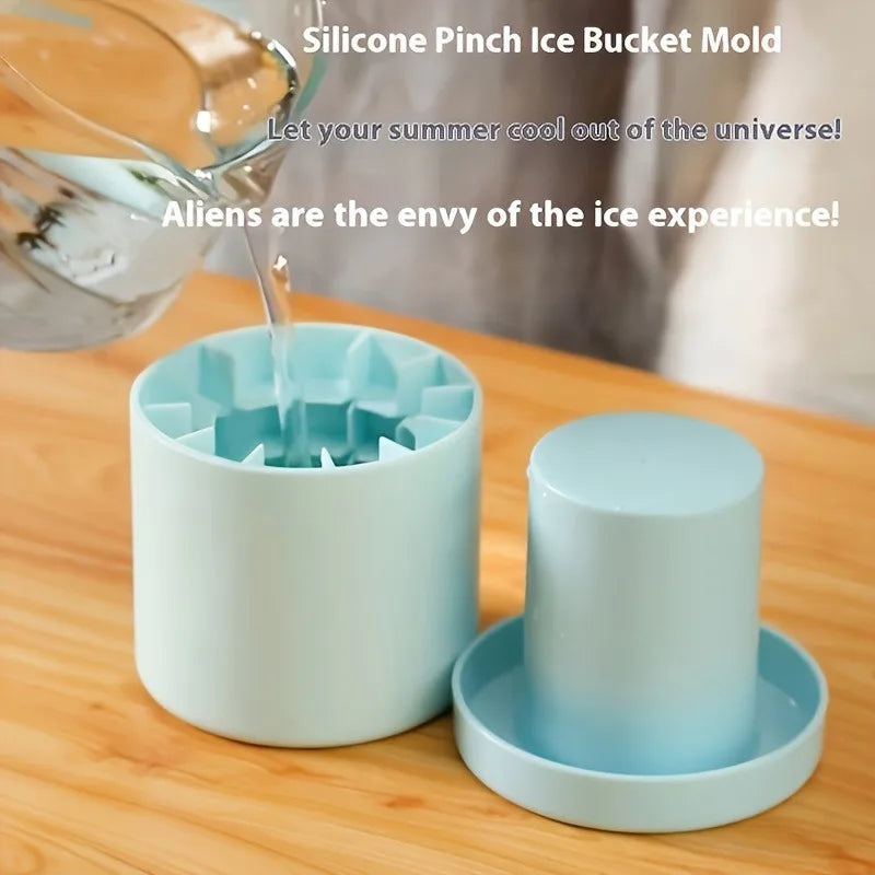 1PC Quick-freeze Silicone Ice Tray, Makes Perfectly Shaped Ice Cubes for Juices, Ice Buckets Fruit Juice Accessory, ice mold