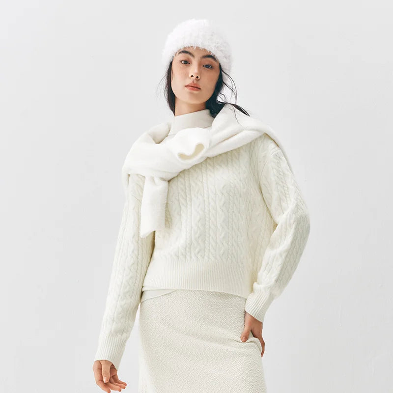 Semir Women Sweater Crew Neck Cropped Length Soft Touch 2026 Winter Warm Knit Everyday Style Layering Wear Clean Silhouette