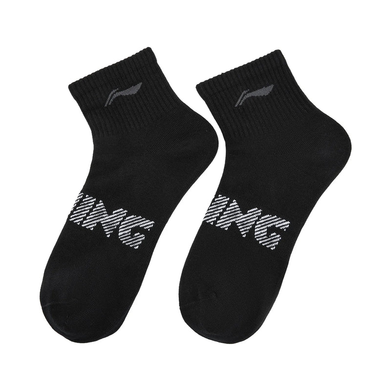 ស្រោមជើង Li-Ning Unisex ៣គូ រចនាបថកីឡា 57% កប្បាស 23.8% អាគ្រីលីក 17.1% ប៉ូលីអាមីត 2.1% អេឡាស្ទីន ស្រោមជើង LiNing ប្រវែង 22-28សង់ទីម៉ែត្រ AWTW007