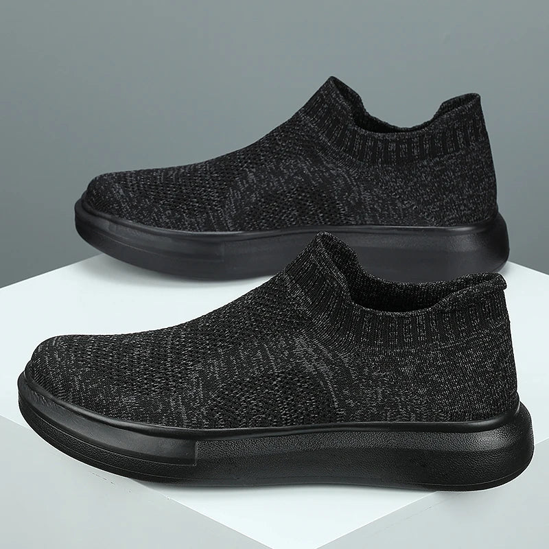 Couple Sports Shoes New Lightweight Comfortable Casual Anti Slip Shock-absorbing Flat Walking Lightweight Sneakers for Men Women