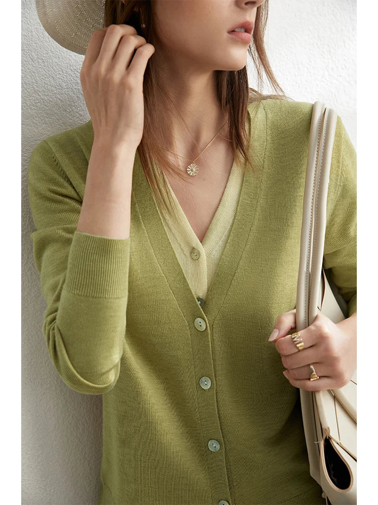 អាវក្រៅ Amii Minimalism Woolen Cardigan សម្រាប់ស្ត្រី រដូវស្លឹកឈើជ្រុះ ឆ្នាំ២០២៤ អាវក្រៅការិយាល័យថ្មី V-neck លាយបញ្ចូលគ្នាក្លែងក្លាយពីរ 12443205