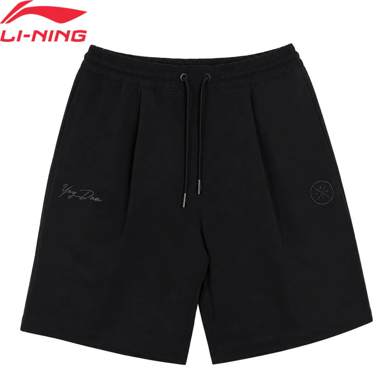ខោខ្លីបុរស Li-Ning ធ្វើពីប៉ូលីអេស្ទ័រ ១០០% រលុង ចង្កេះអាចលៃតម្រូវបាន មានផាសុកភាព មានខ្យល់ចេញចូលបានល្អ ខោធម្មតា AKSW៥៥១