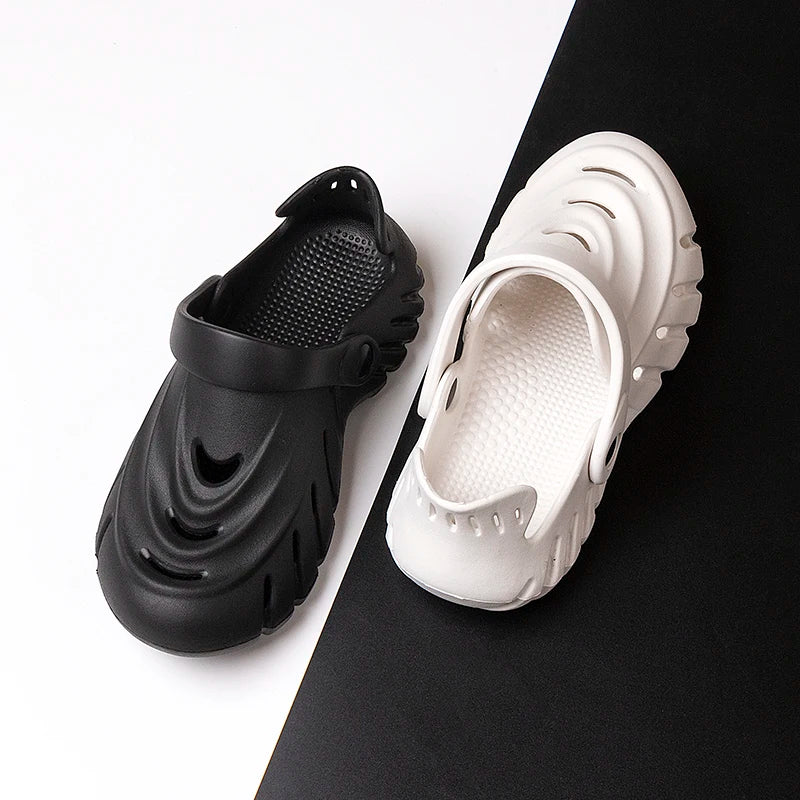 Couple Casual Sandals Summer Plus Size Outdoor Men's and Women's Fashion Hole Shoes Soft Sole Waterproof Dual-Purpose Slippers