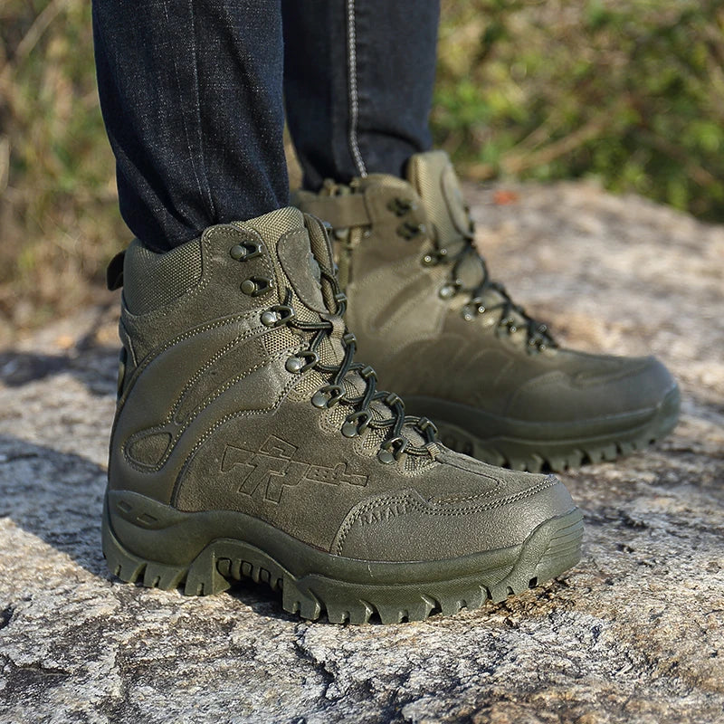 Men's outdoor combat boots four seasons breathable light anti slip hiking jungle professional protective tactics training boots