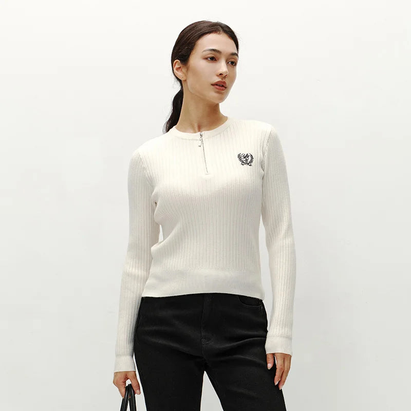 Semir Embroidered Sweater Pullover Women 2025 Winter Short Style Casual Fashion Knitwear Comfortable Top Slim Fit