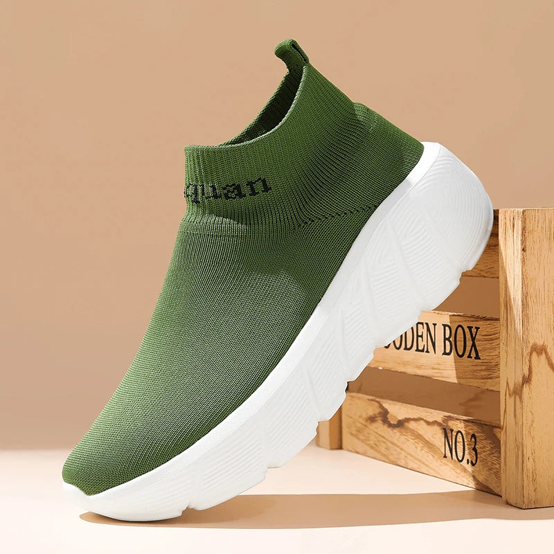 Couples Casual Sports Shoes Summer 2025 Breathe Lightweight Walking Shoes Daily Training Sneakers for Men Women