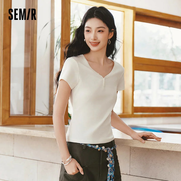 អាវយឺត Semir សម្រាប់នារី ក V រាងពាក់កណ្តាលស្លីម ពណ៌សុទ្ធ ត្រង់ស្មា រដូវក្តៅ 2026 អាវក្រៅទន់