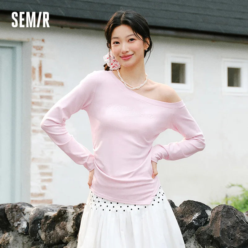 Semir Stylish Tshirt Women 2026 Spring Short Oblique Shoulder Letter Slim Fit Unique Design Casual Fashion Daily Wear Top