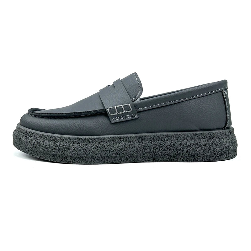 Men's slip on casual shoes four seasons new breathable light soft-sole comfort walking fashion youth outdoor sports board shoes