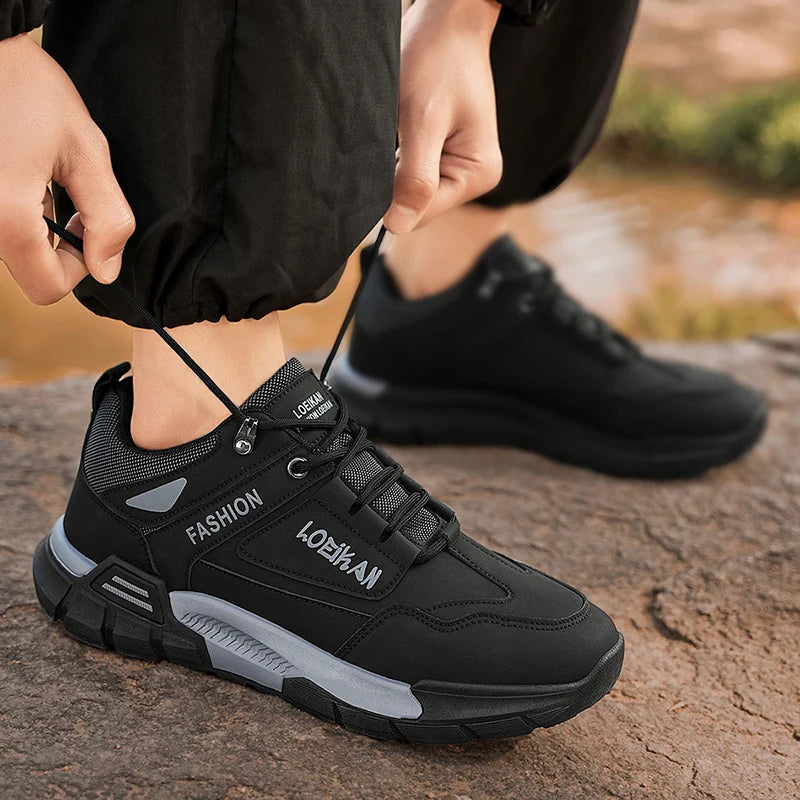 Men's casual sports shoes four seasons new soft-sole anti-slip comfort work shoes outdoor fashion breathable running sneakers